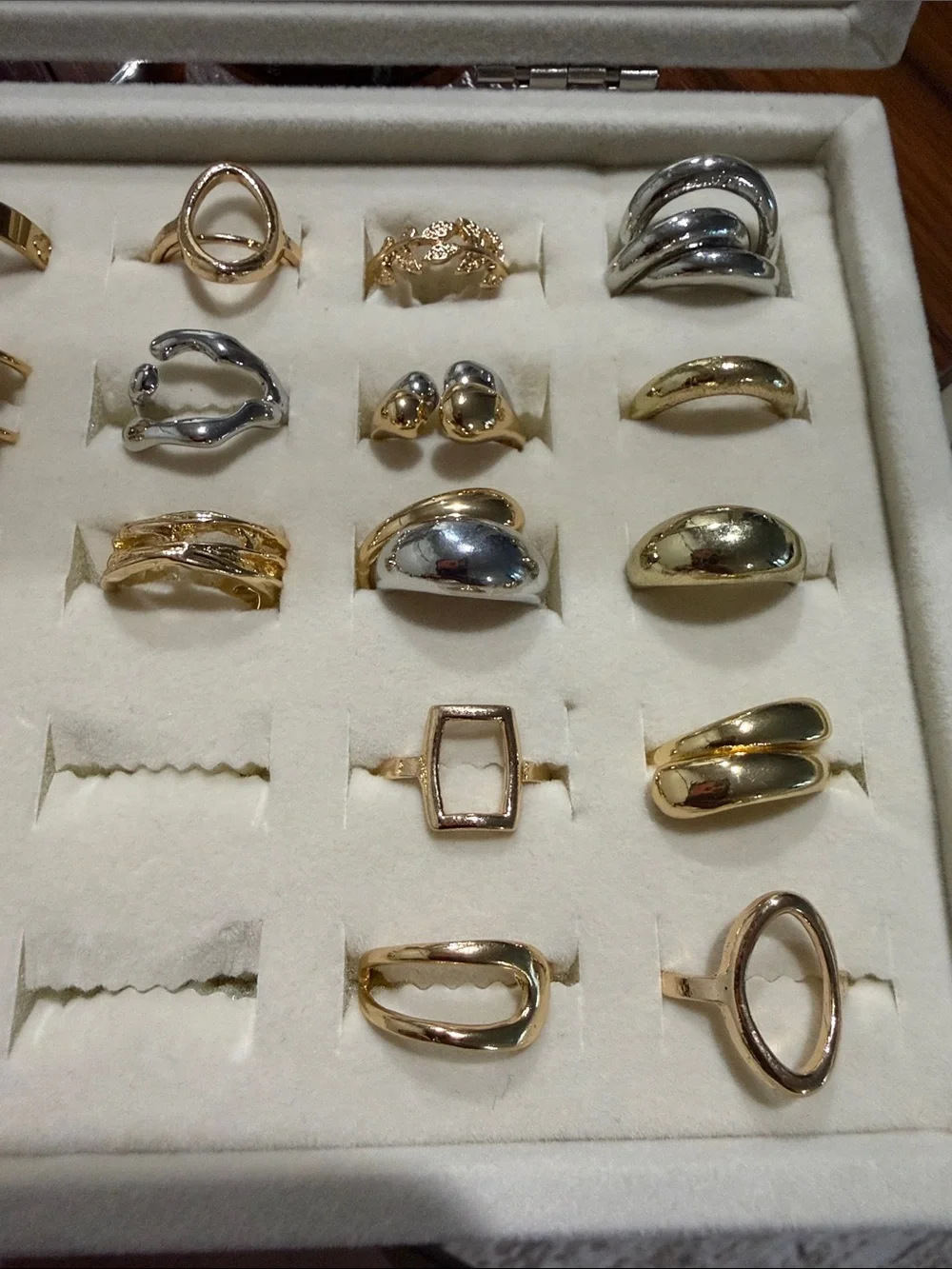 Stainless Steel Women’s Ring Set - Gold & Silver Elegant Stackable Bands